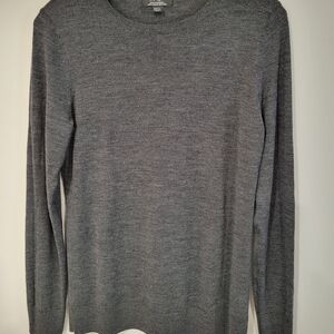 Women's Gray Sweater